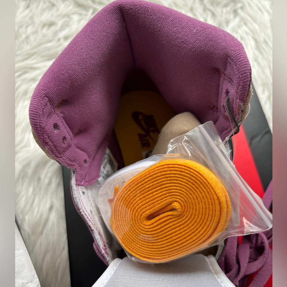Jordan 1 Retro High OG Brotherhood - Picture 9 of 11